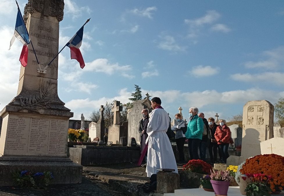 Commémoration des fidèles défunts dans les cimetières de la paroisse